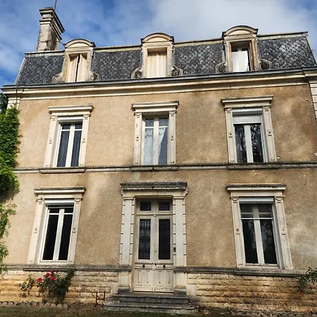 Willa Manoir, Vaste Parc Arbore